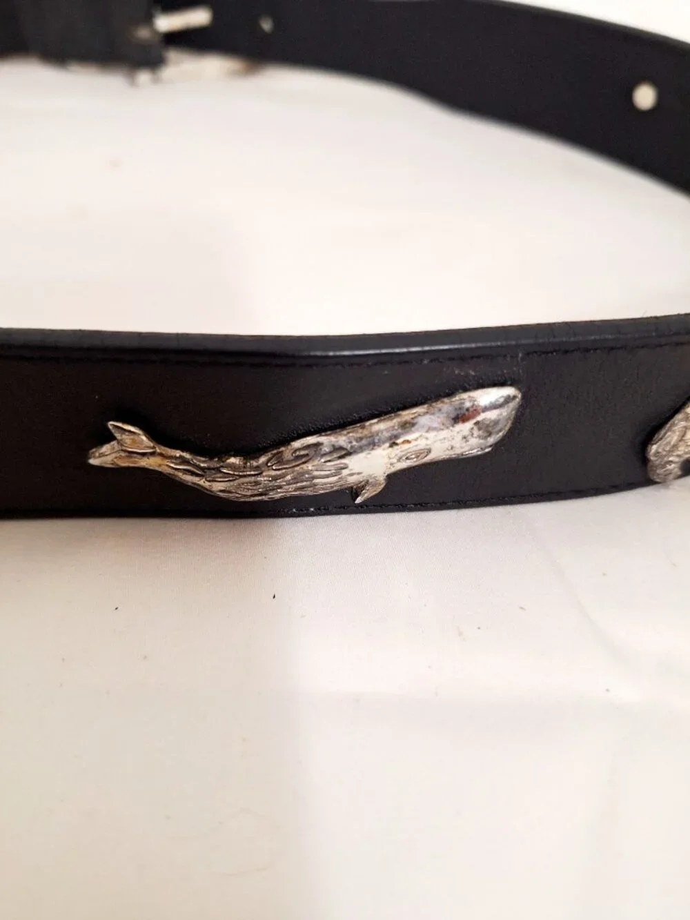 HONEST Company Metal Animal Belt Sz 30 M/L Black Leather Vintage 1991